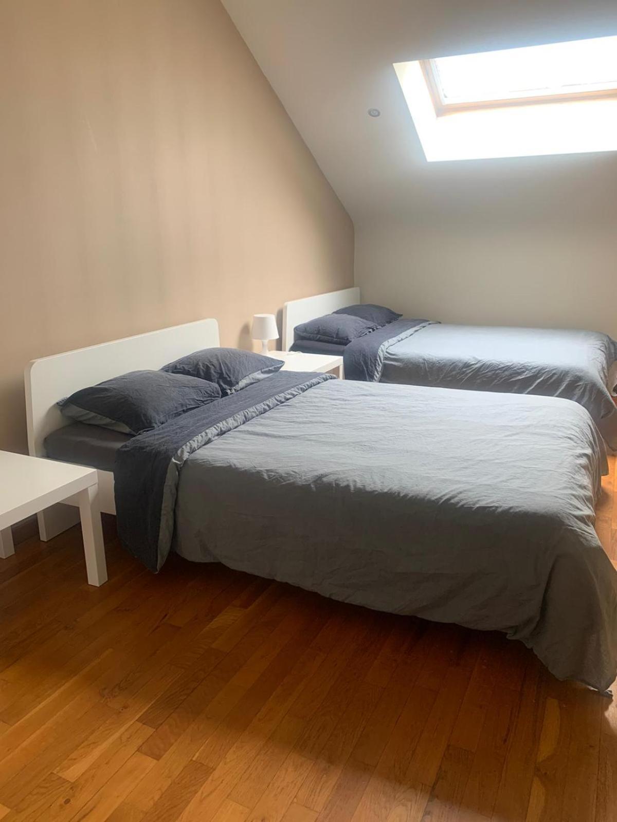 שרלרואה Belle Villa De Luxe Avec 8 Chambres חדר תמונה