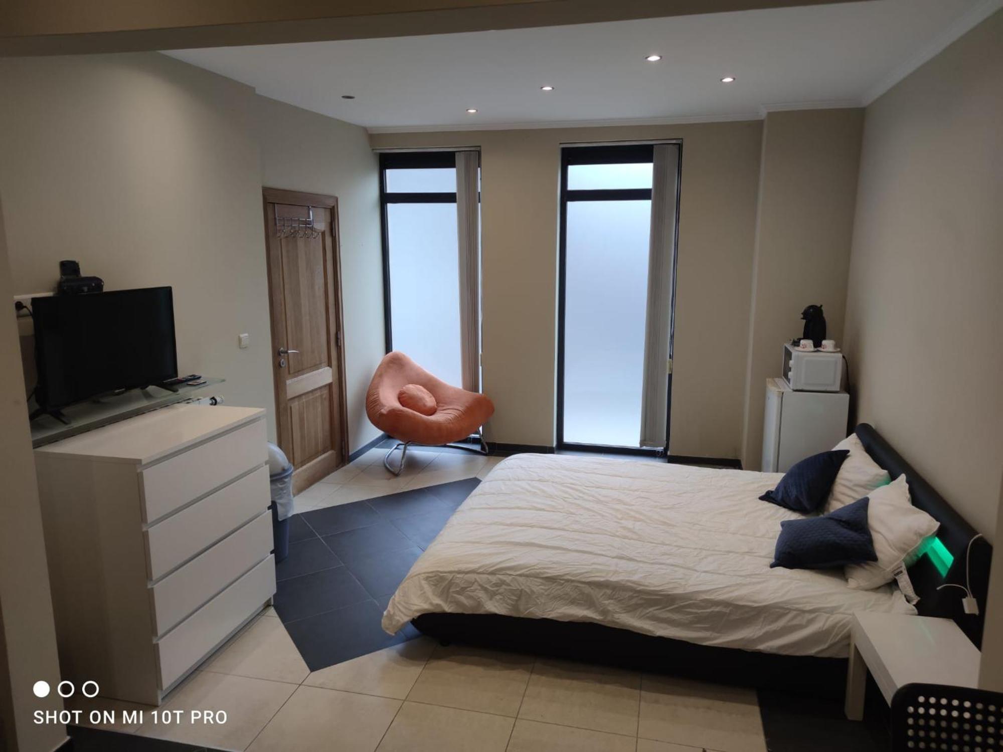 שרלרואה Belle Villa De Luxe Avec 8 Chambres מראה חיצוני תמונה