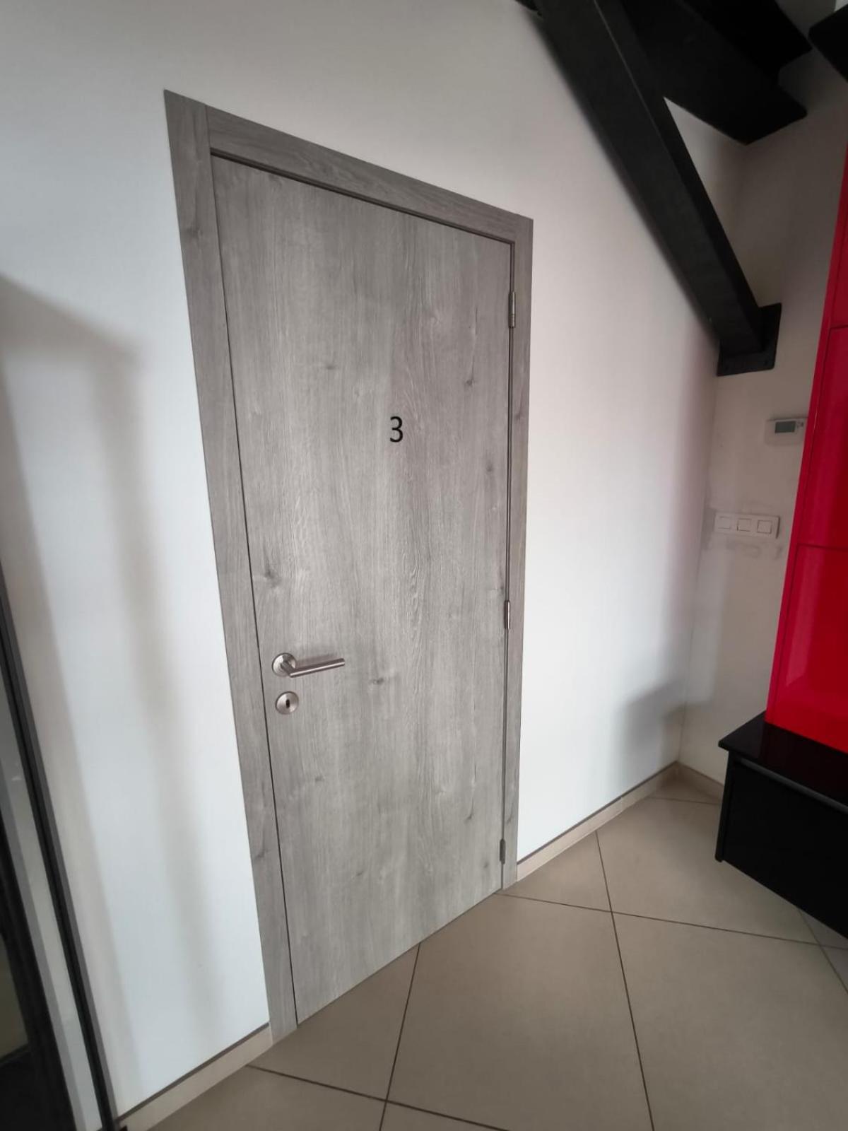 שרלרואה Belle Villa De Luxe Avec 8 Chambres מראה חיצוני תמונה
