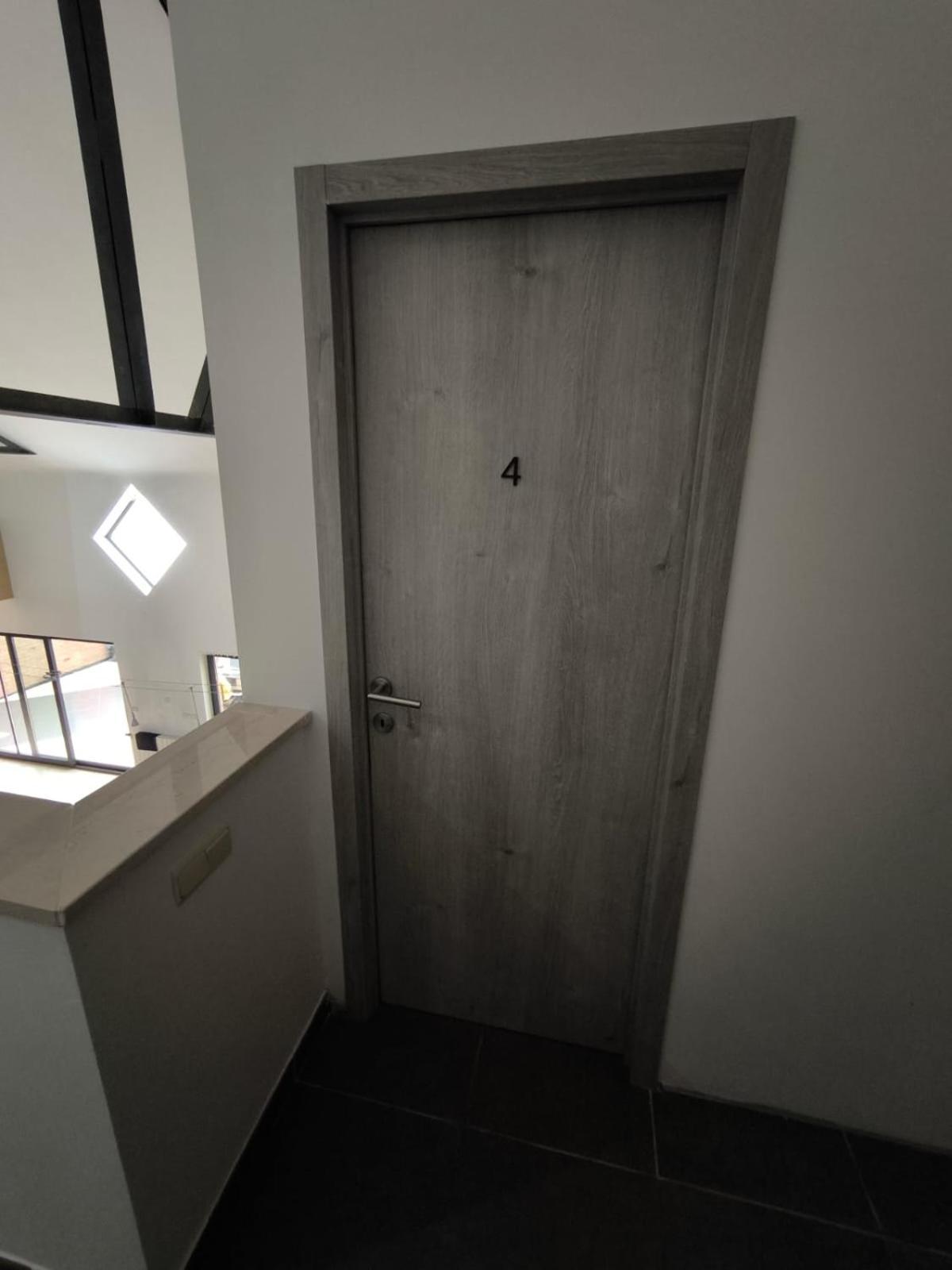 שרלרואה Belle Villa De Luxe Avec 8 Chambres מראה חיצוני תמונה