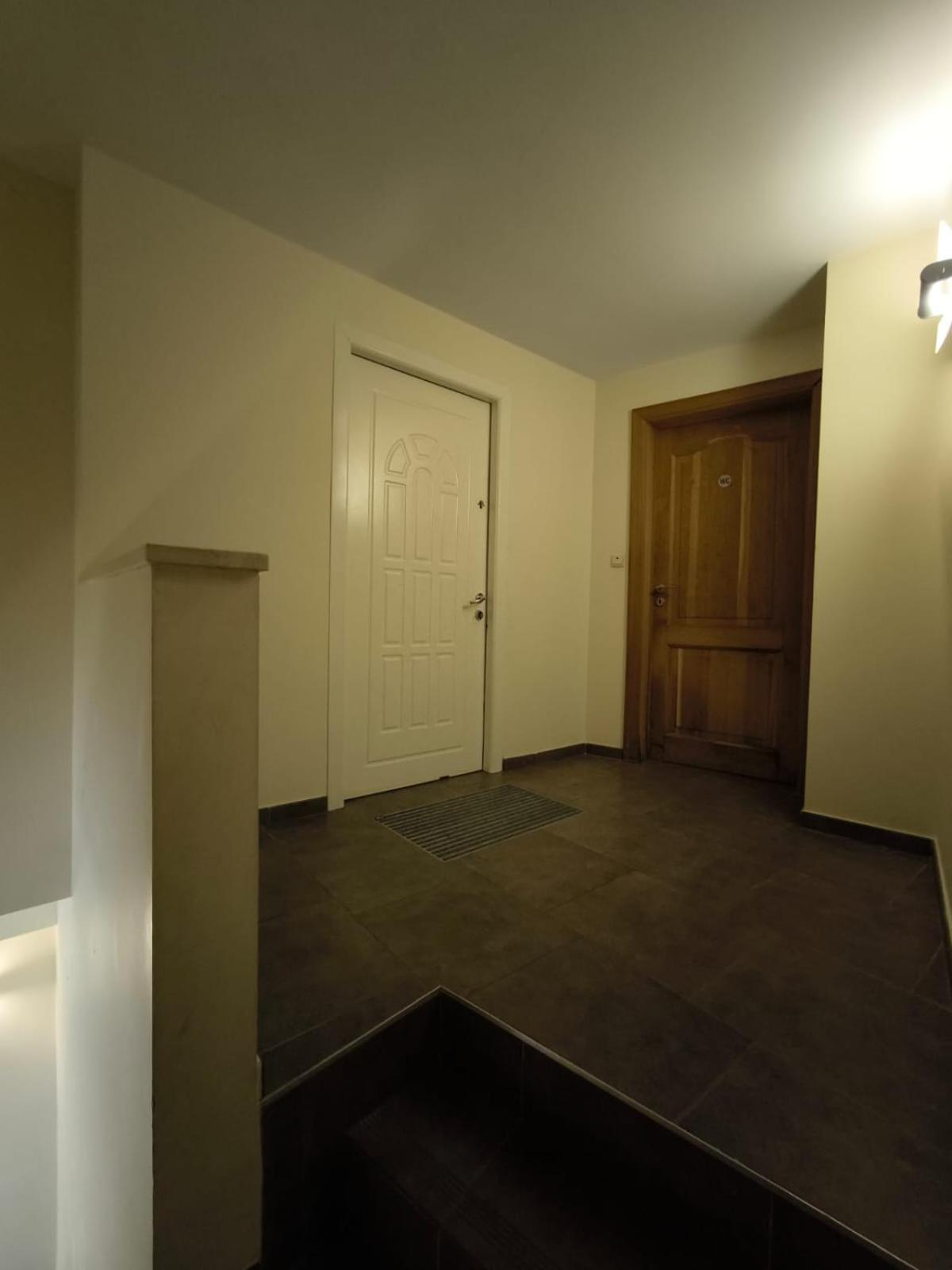 שרלרואה Belle Villa De Luxe Avec 8 Chambres מראה חיצוני תמונה